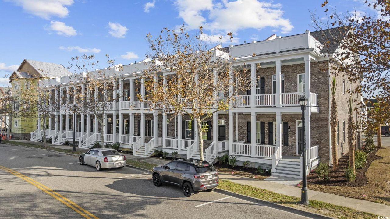 976 Farrow Pkwy. Photo 31