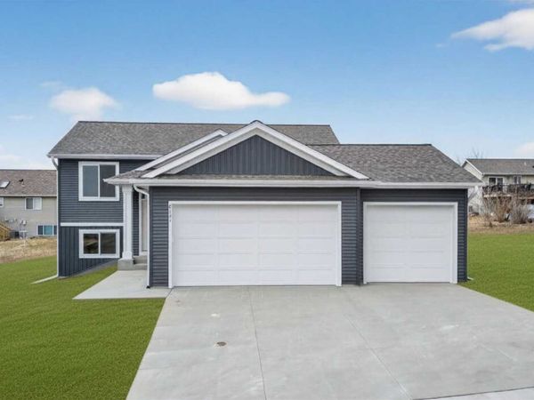 6151 Cody Lane NW, Rochester, MN 55901