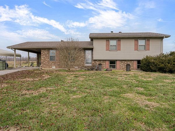 176 E Mt Eden Road, Russell Springs, KY 42642