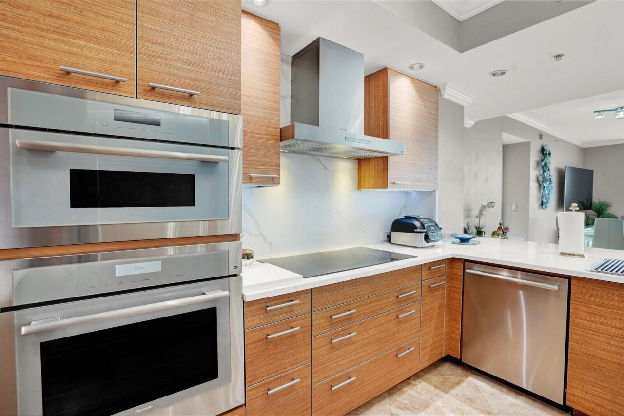 1 N Ocean Boulevard, Unit 814, Pompano Beach, FL 33062 Photo