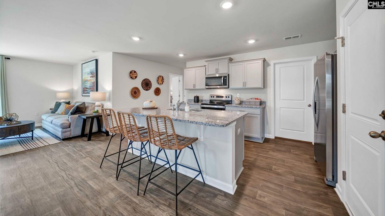 436 Wisteria Walk Way Photo 5