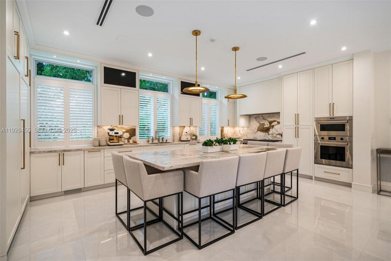 7220 SW 125th St, Pinecrest, FL 33156 Photo