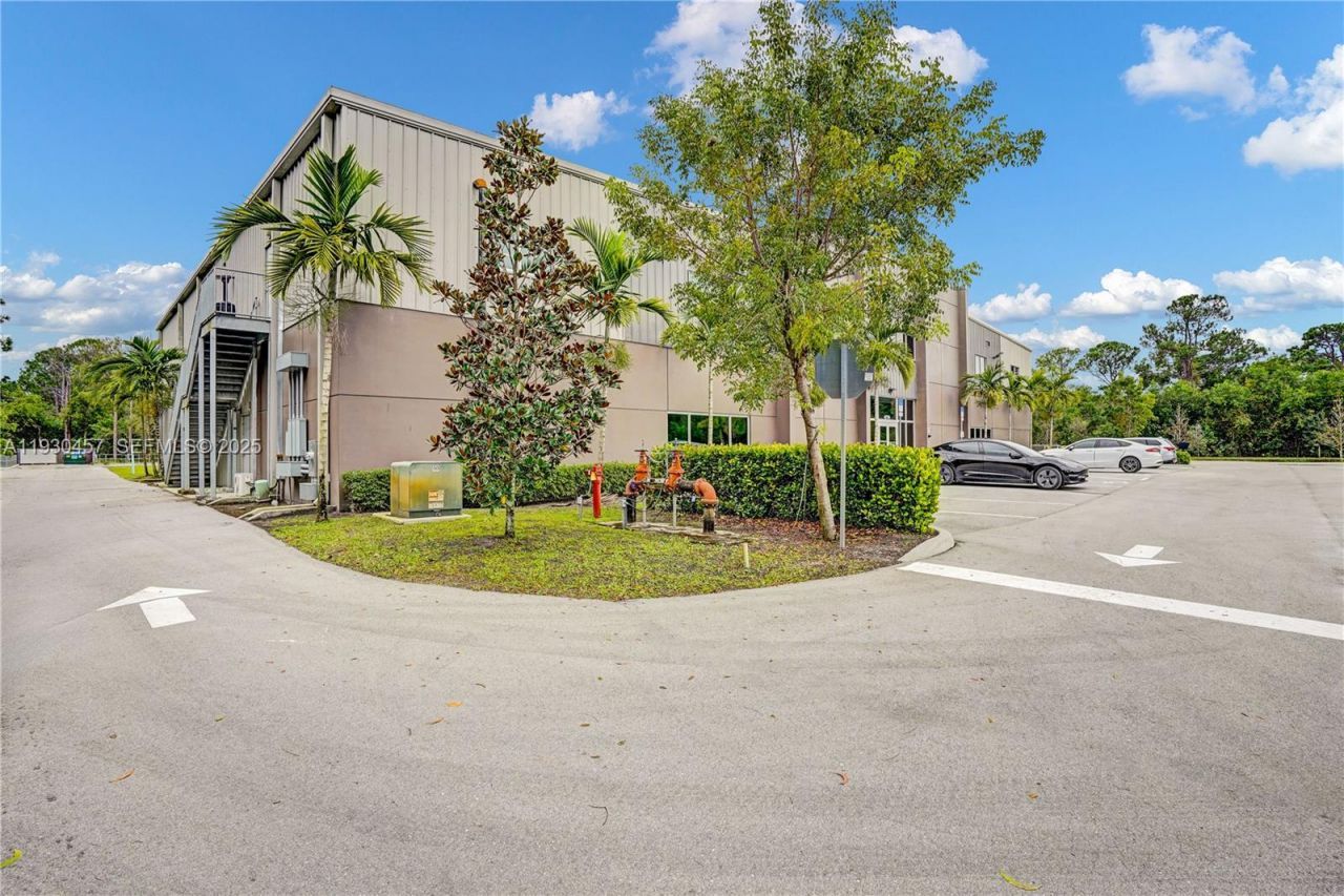 4774 S Jenkins Rd, Fort Pierce, FL 34981 Photo