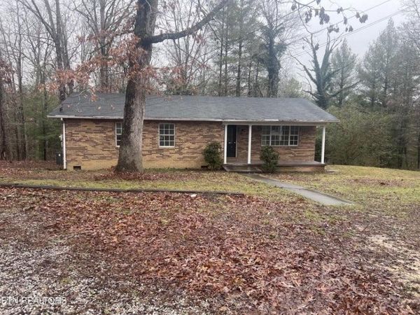 720 Poplar Lane, Oneida, TN 37892