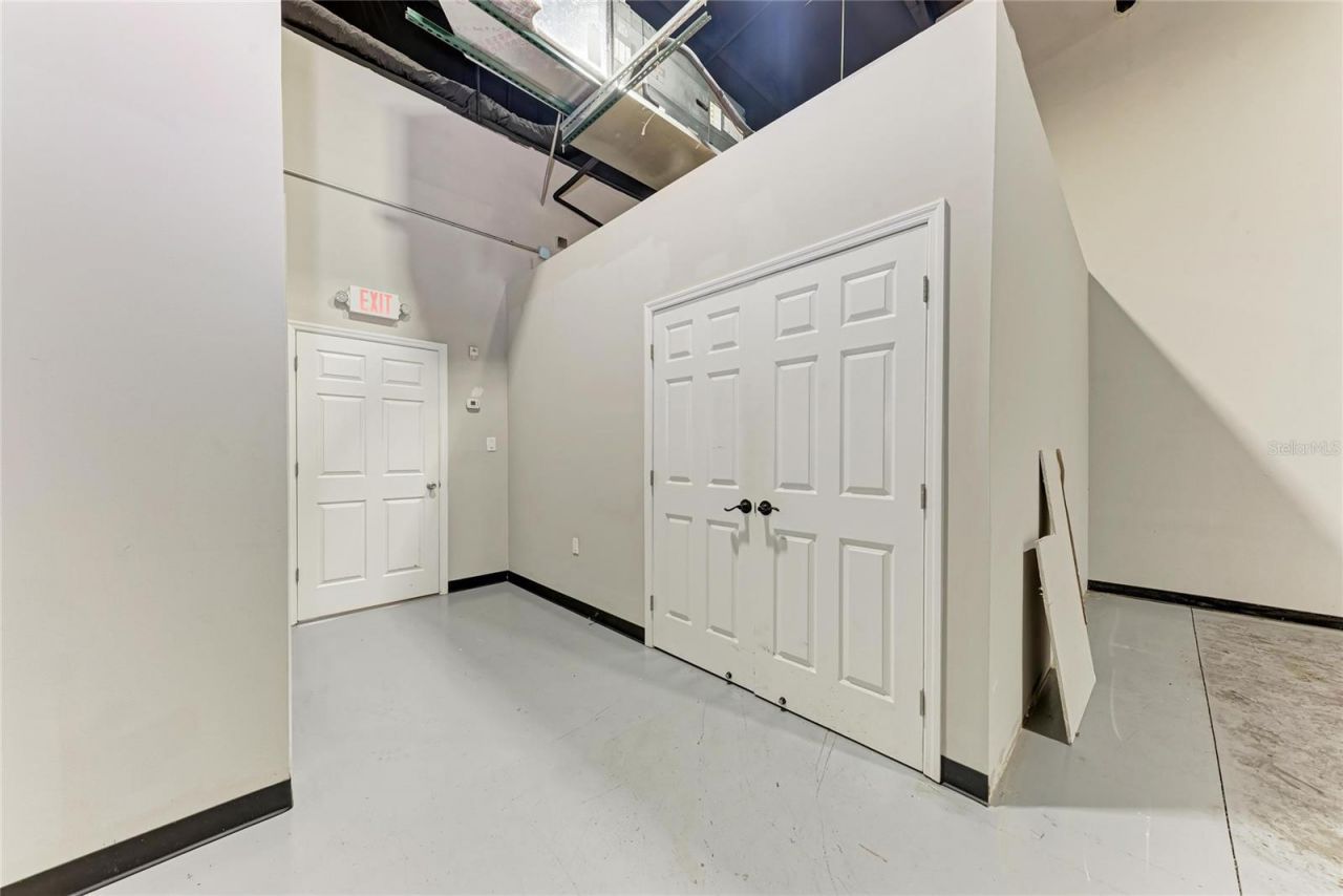 6640 26th Court E, Sarasota, FL 34243 Photo