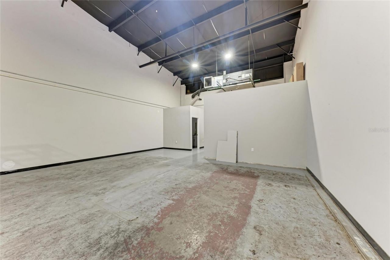 6640 26th Court E, Sarasota, FL 34243 Photo