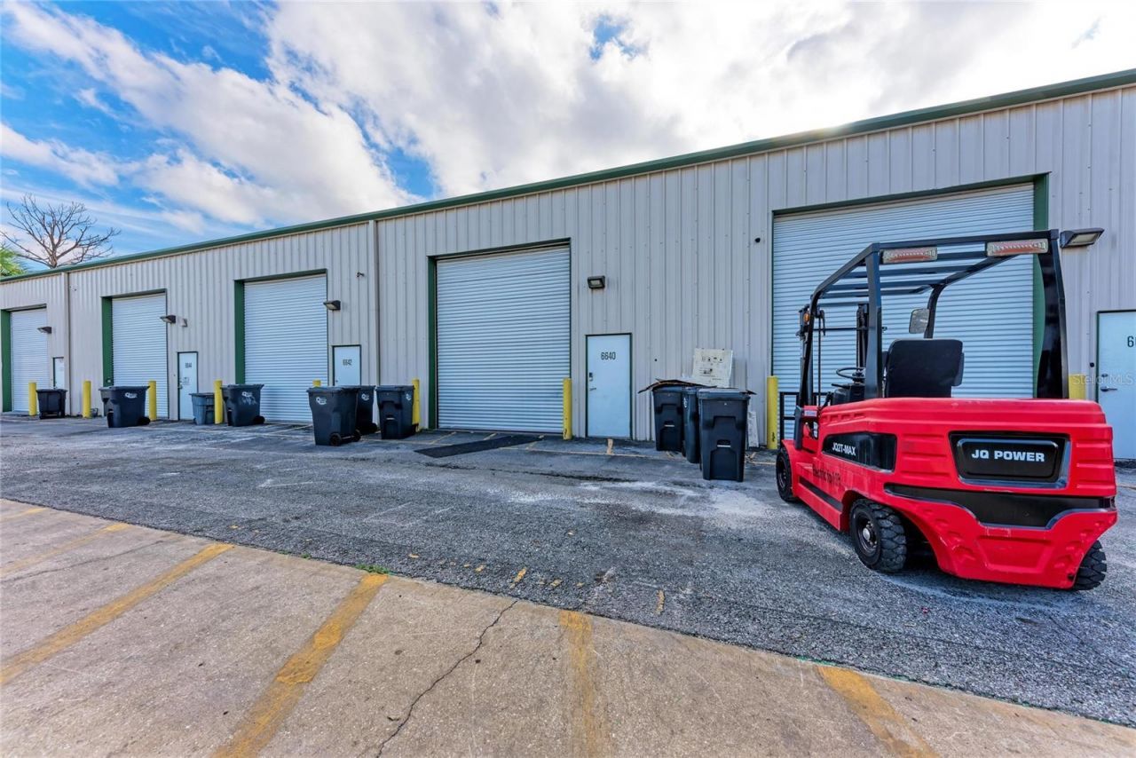 6640 26th Court E, Sarasota, FL 34243 Photo