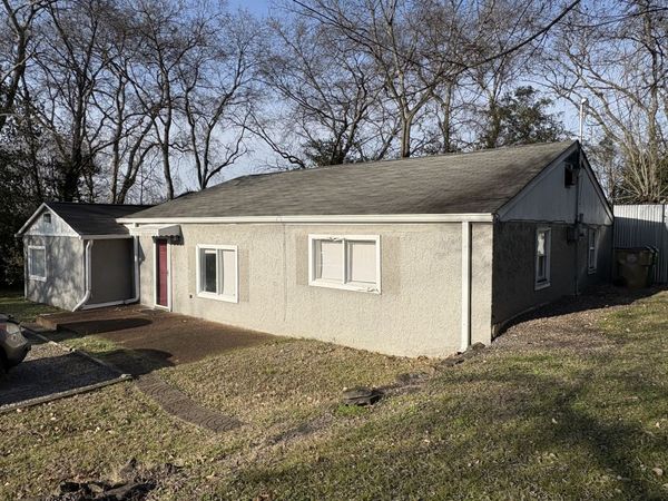 539 Neelys Bend Rd, Madison, TN 37115