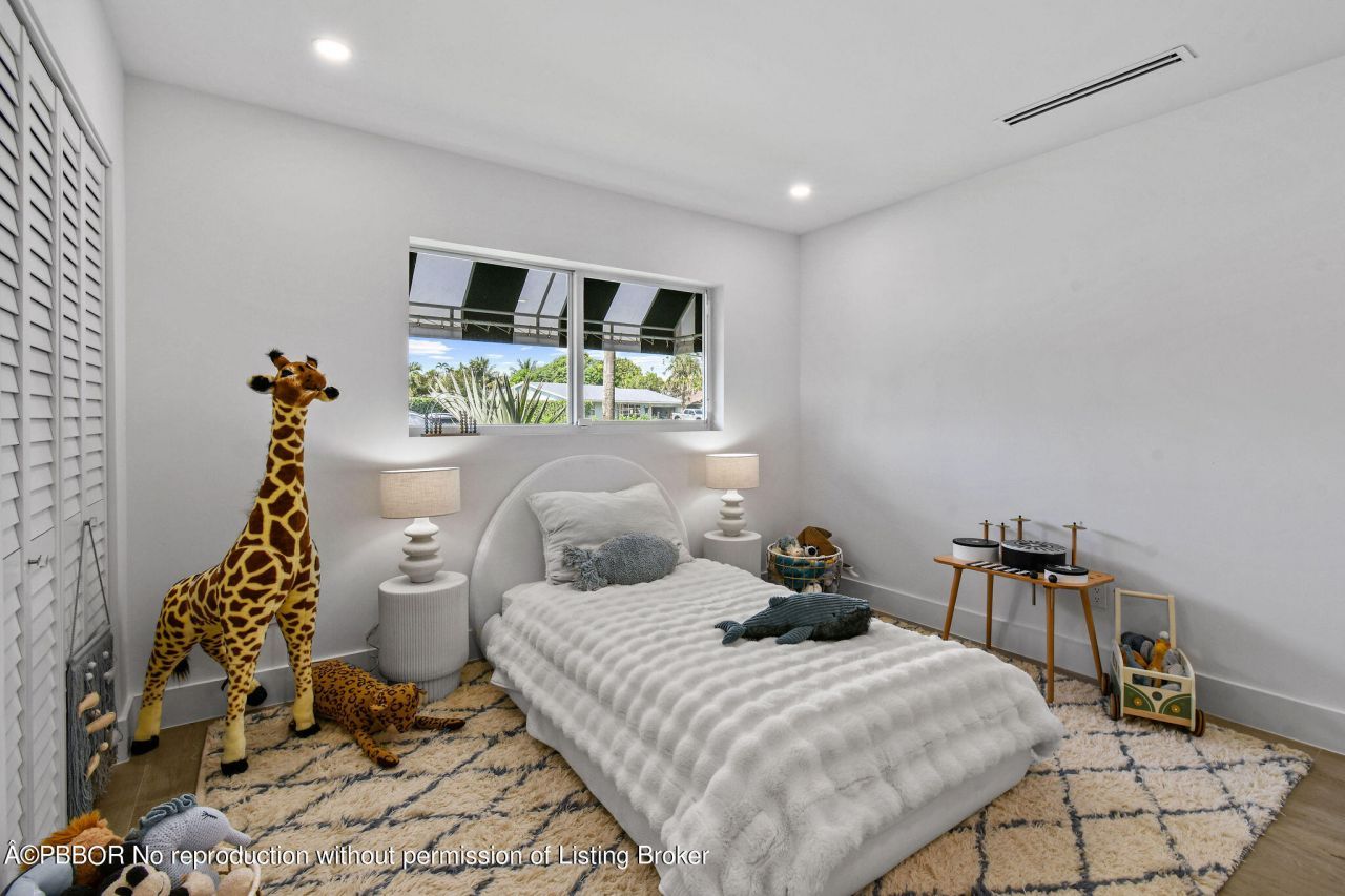 7710 W Lake Drive, Lake Clarke Shores, FL 33406 Photo