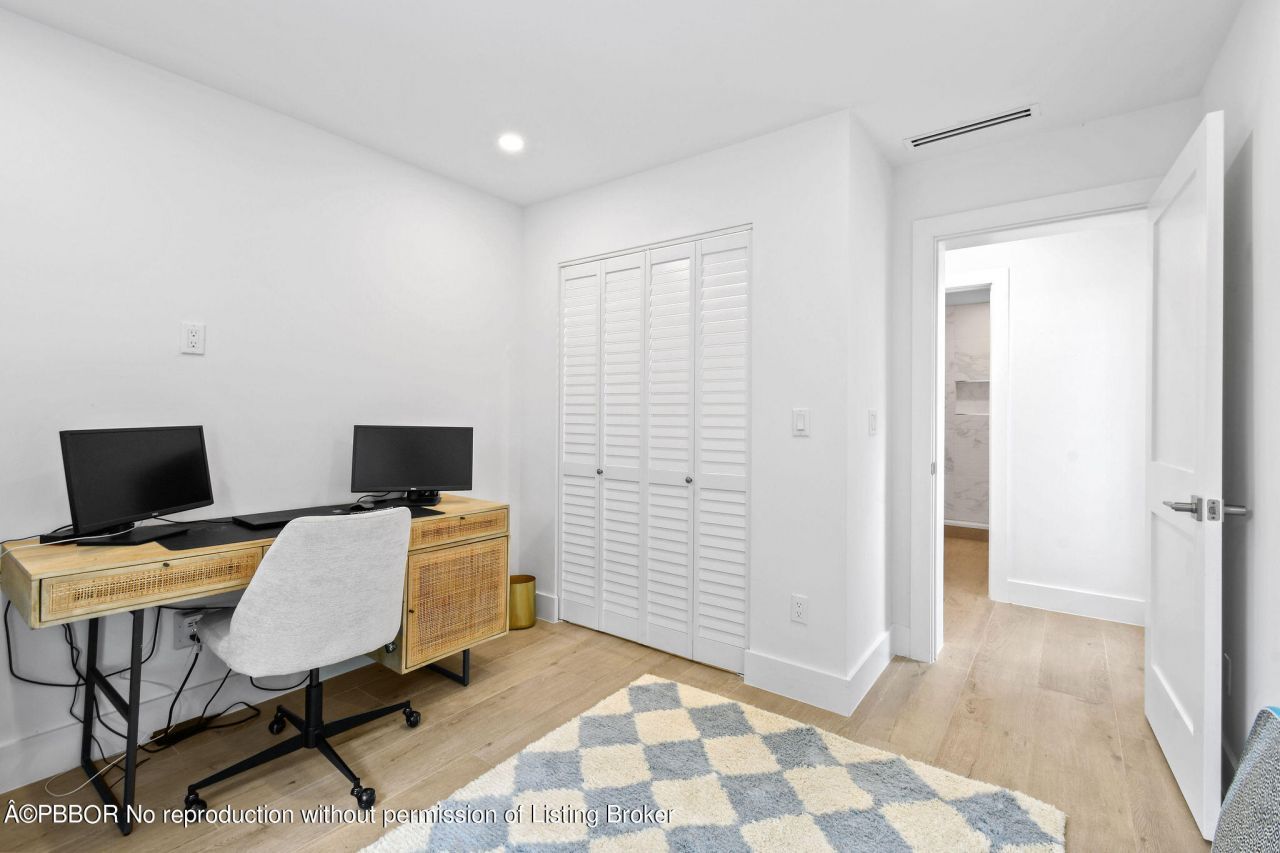 7710 W Lake Drive, Lake Clarke Shores, FL 33406 Photo