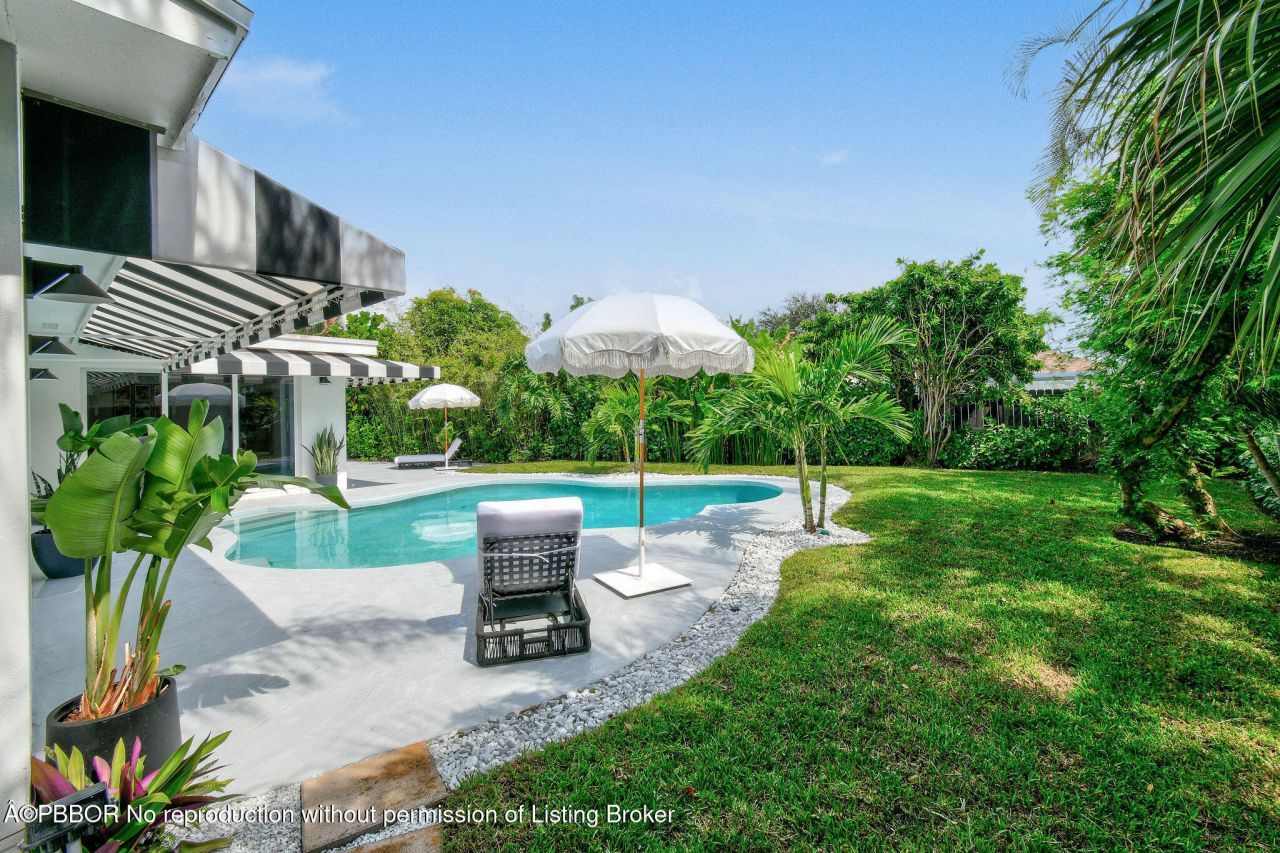 7710 W Lake Drive, Lake Clarke Shores, FL 33406 Photo