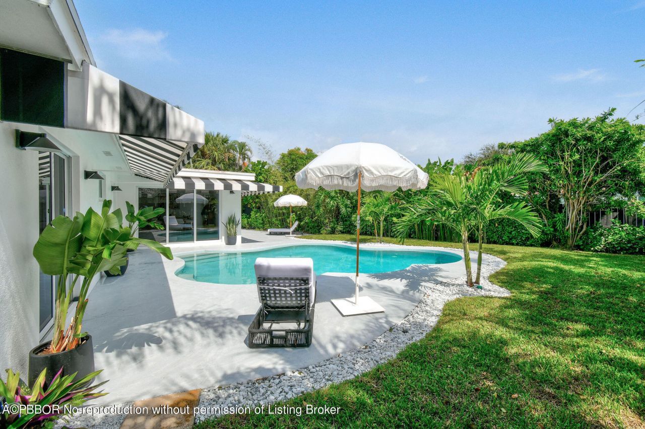 7710 W Lake Drive, Lake Clarke Shores, FL 33406 Photo