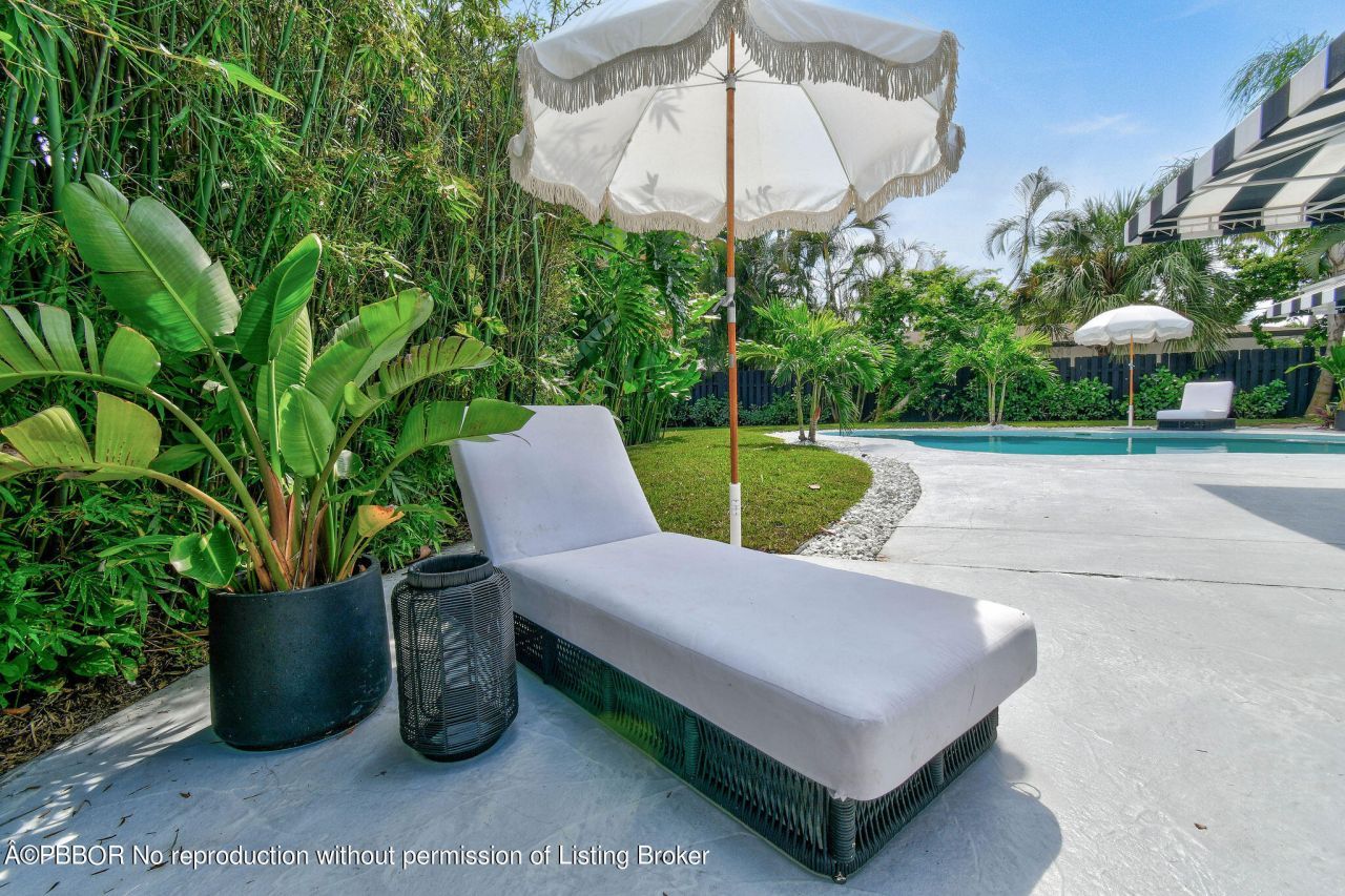 7710 W Lake Drive, Lake Clarke Shores, FL 33406 Photo