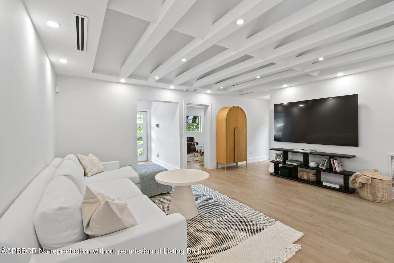 7710 W Lake Drive, Lake Clarke Shores, FL 33406 Photo