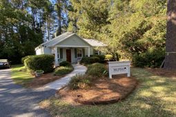 814 N Cedar Street photo 4