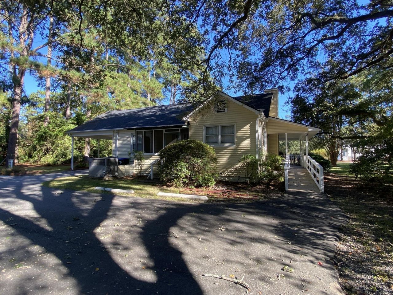 814 N Cedar Street Photo 6