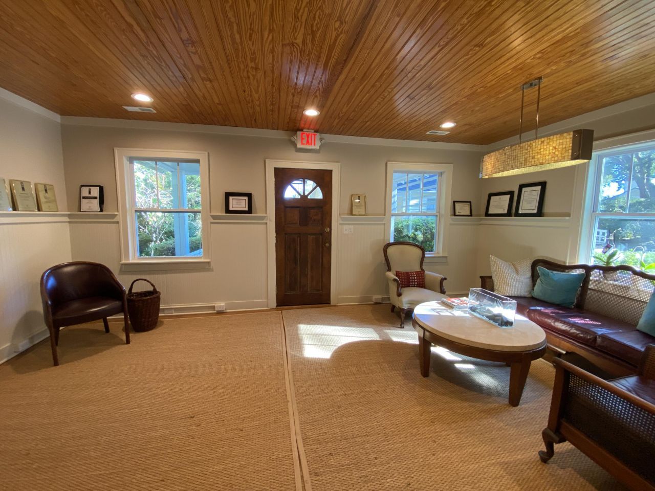 814 N Cedar Street Photo 9