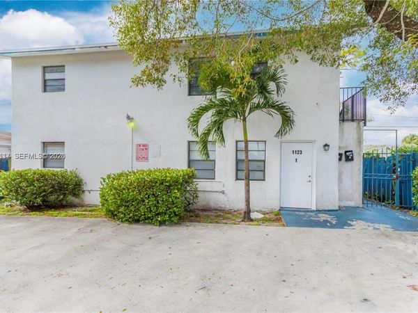 1123 NW 27th Ave, Unit 1, Fort Lauderdale, FL 33311