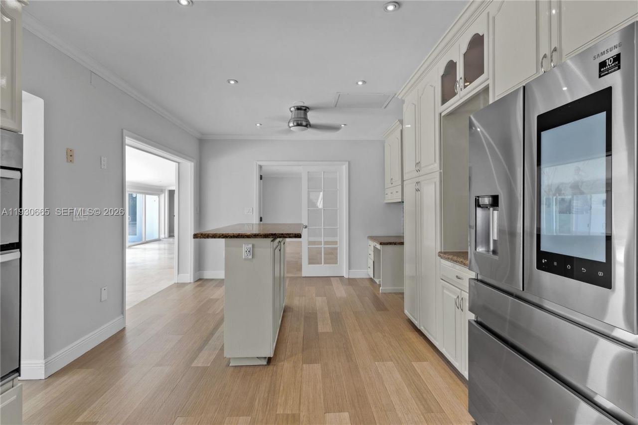 6601 SW 124th St, Pinecrest, FL 33156 Photo