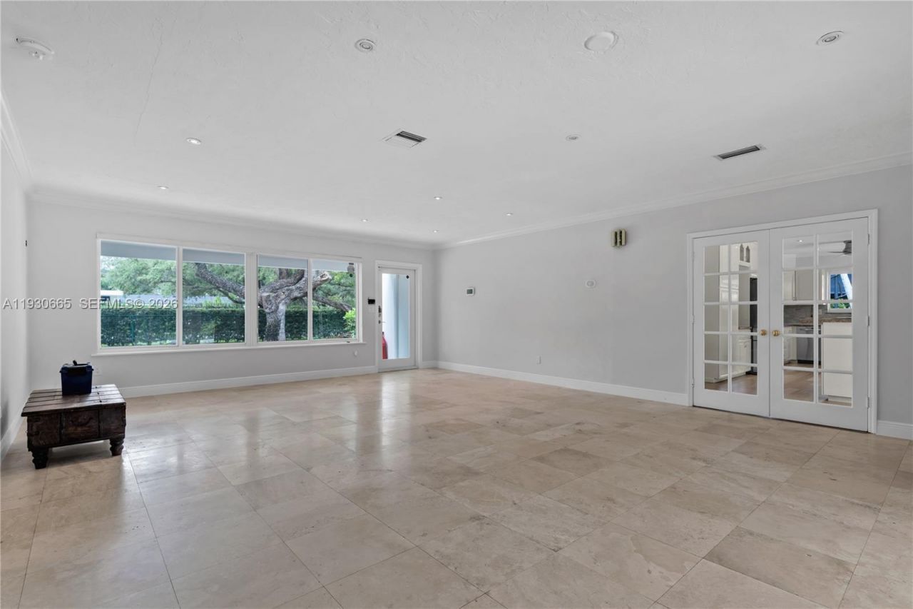 6601 SW 124th St, Pinecrest, FL 33156 Photo