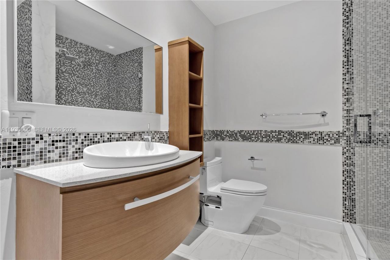 6601 SW 124th St, Pinecrest, FL 33156 Photo