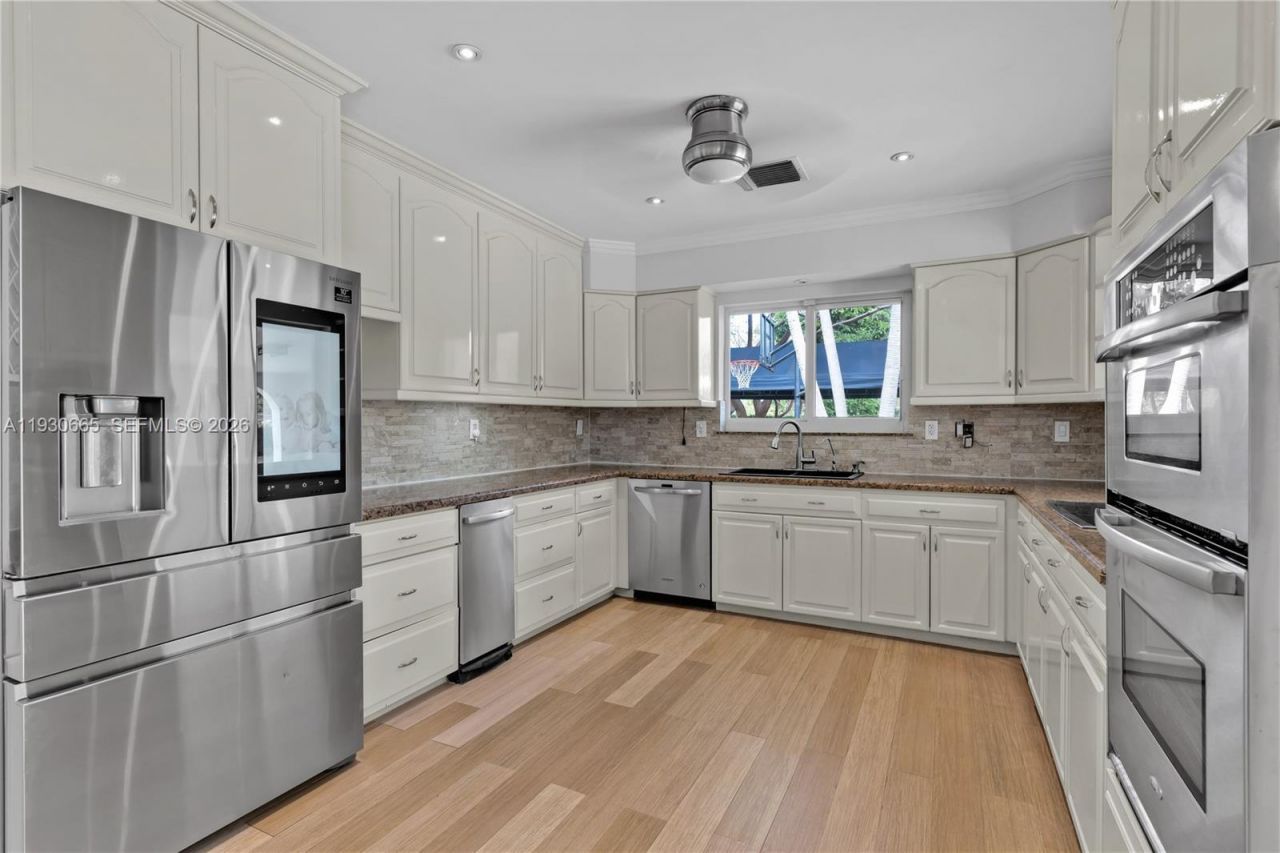 6601 SW 124th St, Pinecrest, FL 33156 Photo