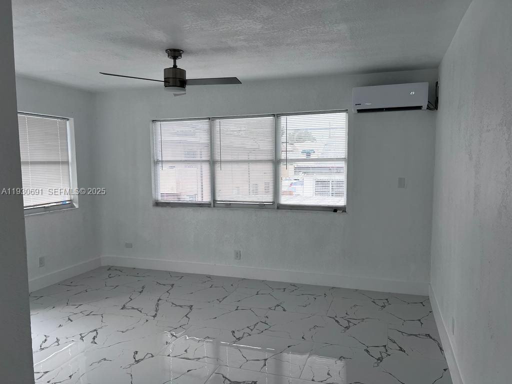 1131 SW 7th St, Unit 3, Miami, FL 33130 Photo