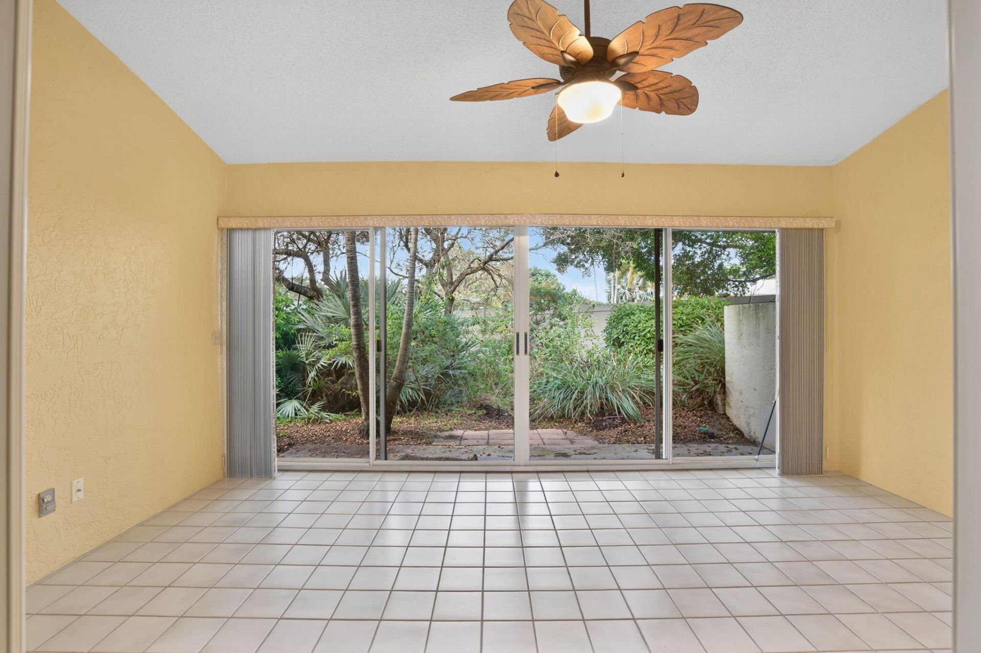 10819 SE Sea Pines Circle, Hobe Sound, FL 33455 Photo