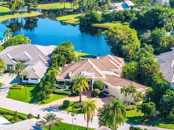 13060 Monet Lane, Palm Beach Gardens, FL 33410