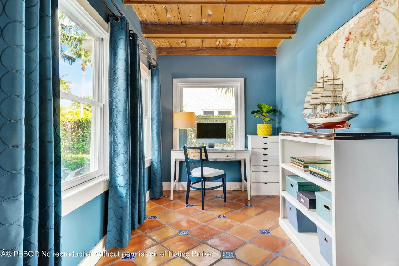 348 Plymouth Road, West Palm Beach, FL 33405 Photo