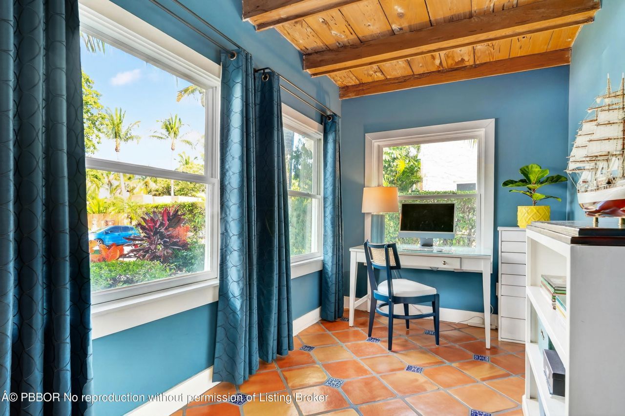 348 Plymouth Road, West Palm Beach, FL 33405 Photo