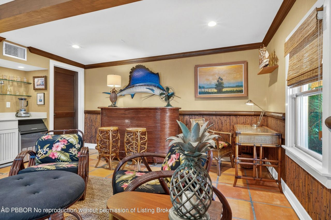 348 Plymouth Road, West Palm Beach, FL 33405 Photo