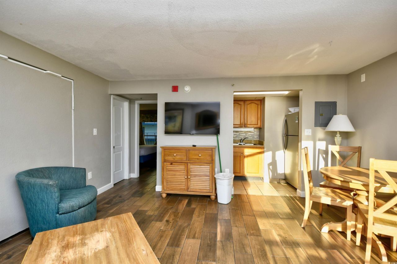 6804 N Ocean Blvd. Photo 7