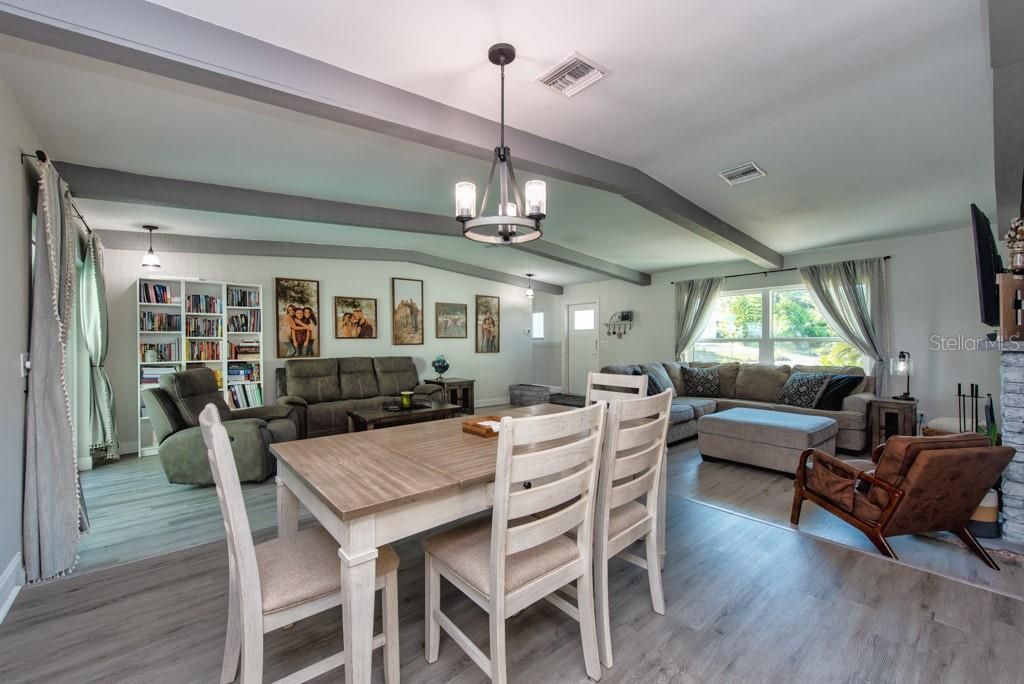 515 Dora Drive, Clearwater, FL 33765 Photo