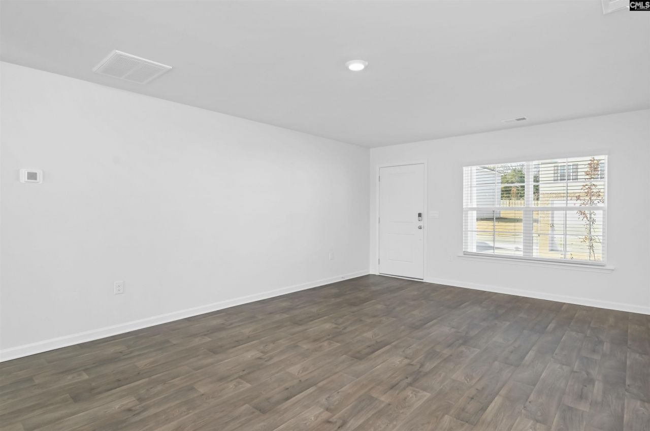 426 Wisteria Walk Way Photo 5