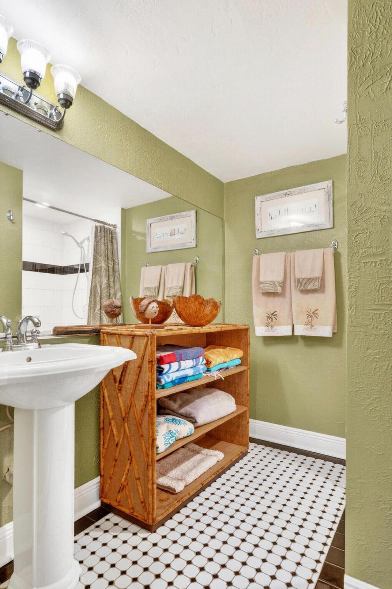 348 Plymouth Road, West Palm Beach, FL 33405 Photo