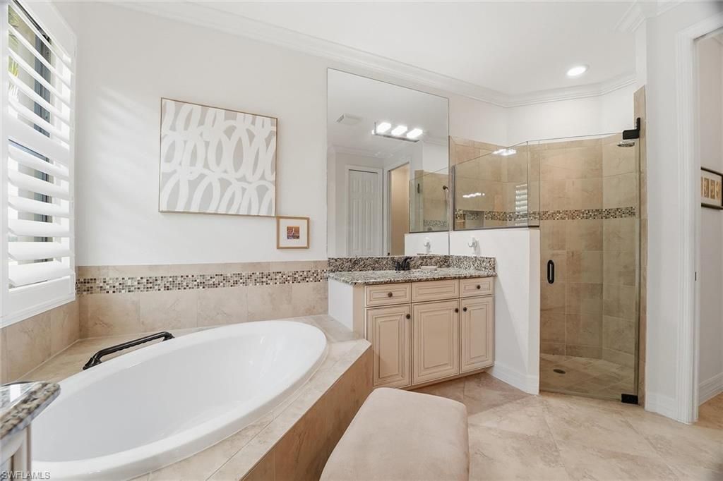 2906 Aviamar Cir, Naples, FL 34114 Photo