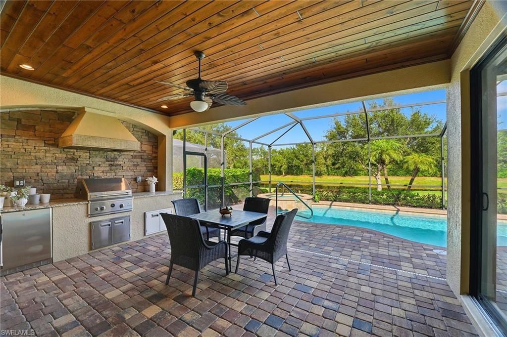 2906 Aviamar Cir, Naples, FL 34114 Photo