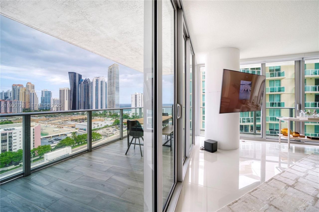 300 Sunny Isles Blvd, Unit 4-1701, Sunny Isles Beach, FL 33160 Photo