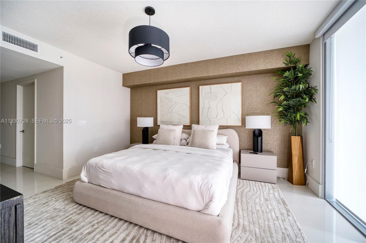 300 Sunny Isles Blvd, Unit 4-1701, Sunny Isles Beach, FL 33160 Photo