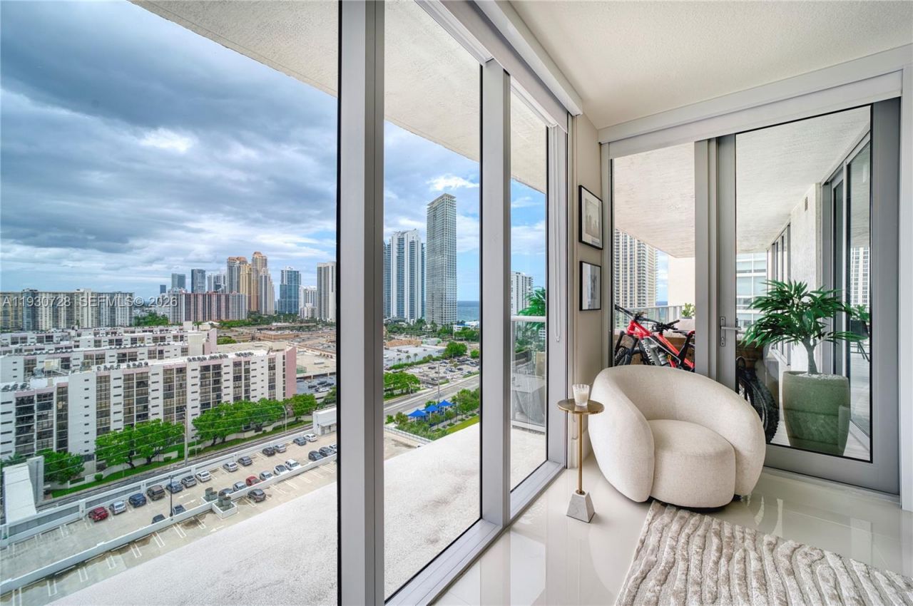 300 Sunny Isles Blvd, Unit 4-1701, Sunny Isles Beach, FL 33160 Photo