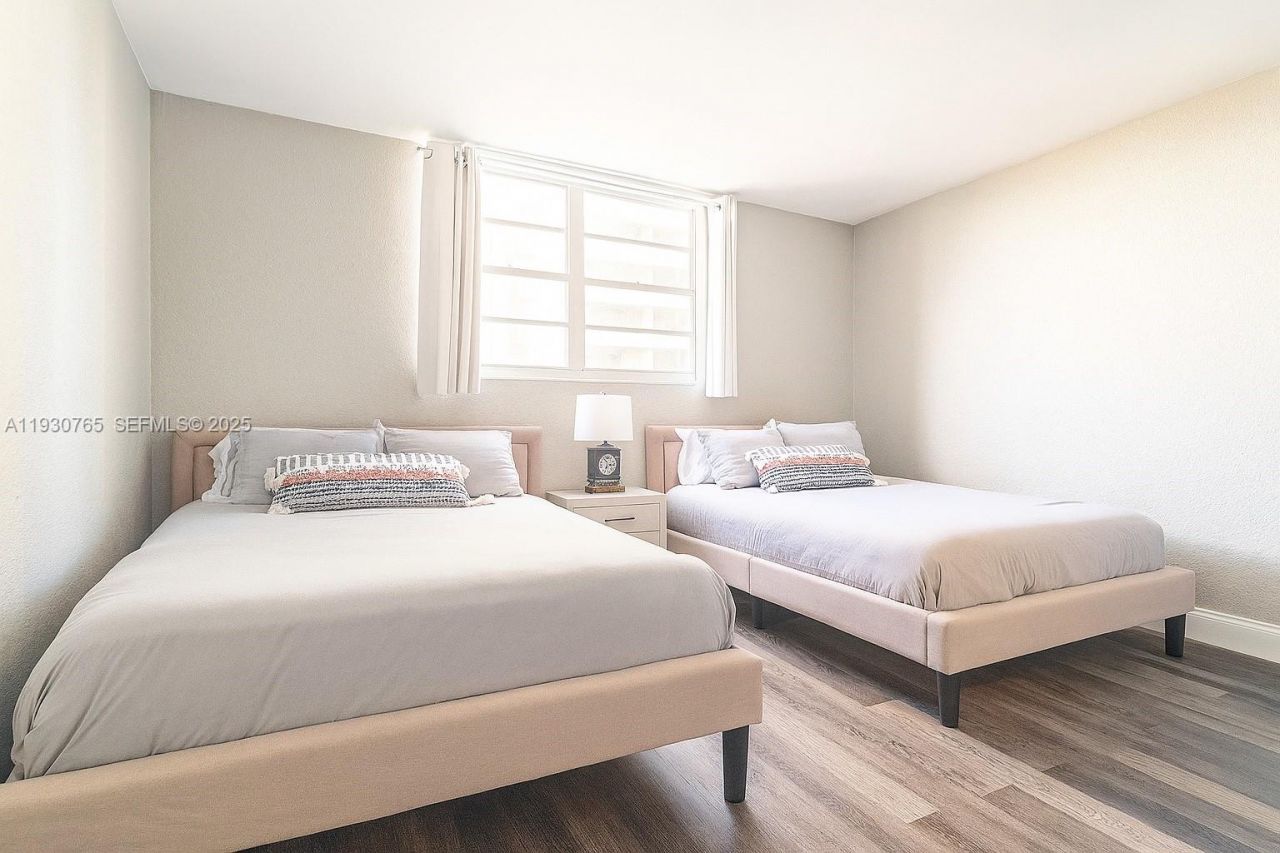 4001 S Ocean Dr, Unit 3R, Hollywood, FL 33019 Photo