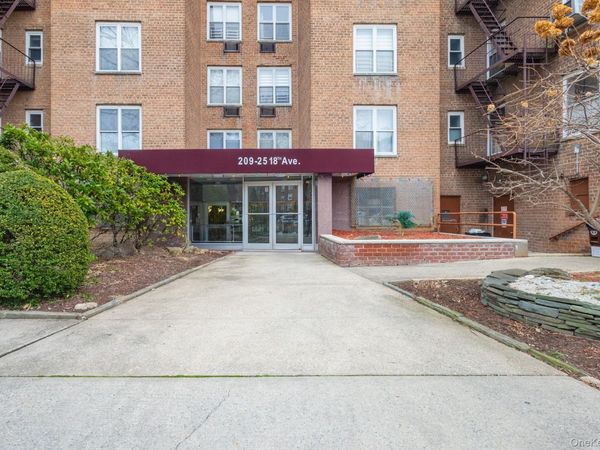 209-25 18th Avenue, Unit 3F, Bayside, NY 11360