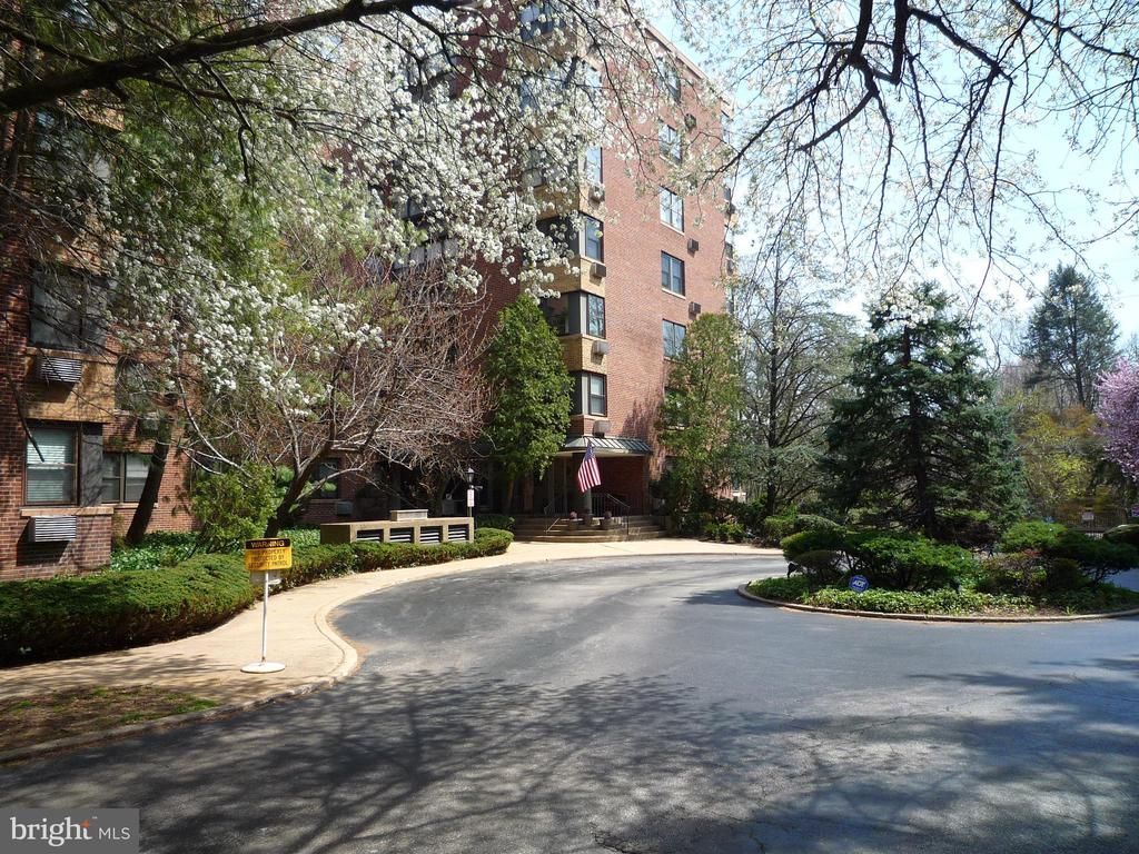 80 W Baltimore Avenue, Unit B-607, Lansdowne, PA 19050 Main Photo