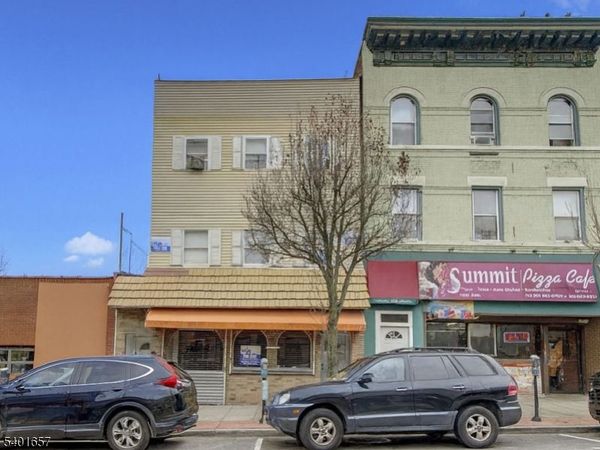 1011 Summit Ave, Union, NJ 07087