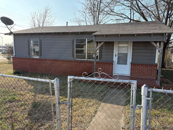109 N Walker, Bokchito, OK 74726
