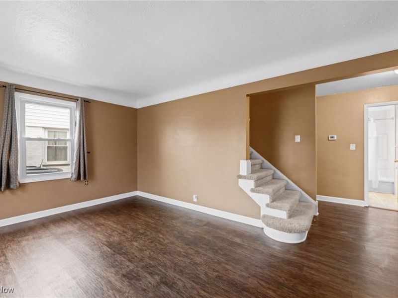 625 Pendley Road, Willowick, OH 44095 Photo 5