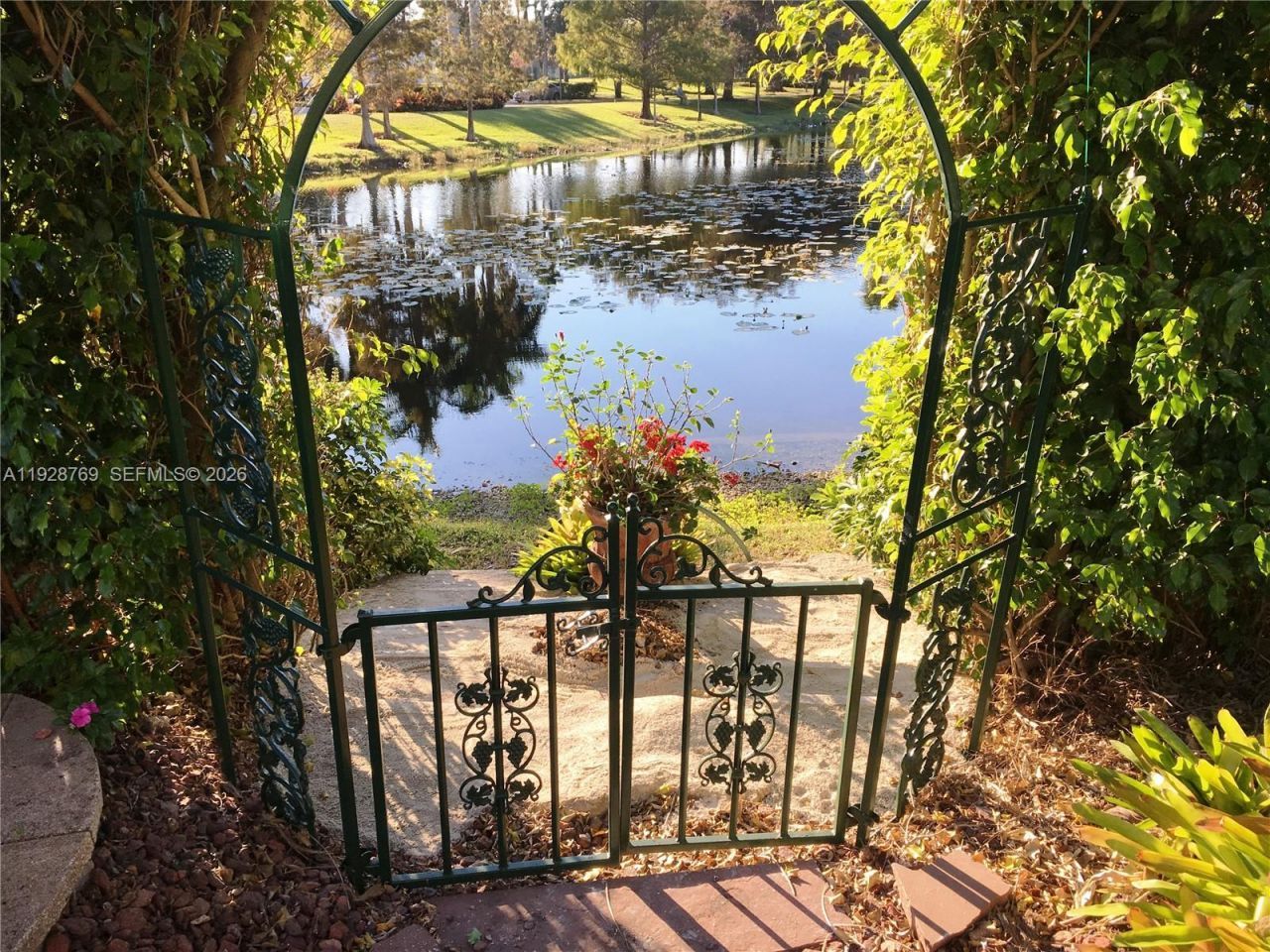 113 NW 73rd Ter, Plantation, FL 33317 Photo