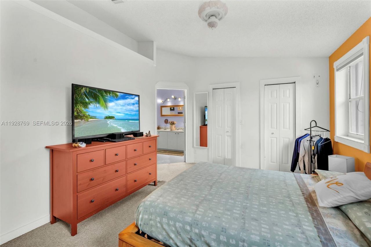 113 NW 73rd Ter, Plantation, FL 33317 Photo