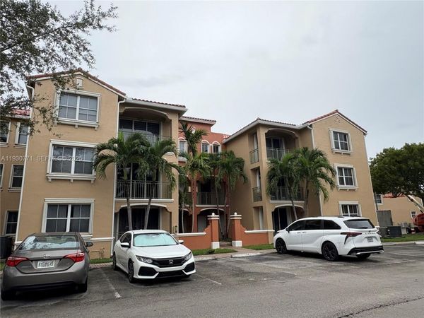 6340 NW 114th Ave, Unit 123, Doral, FL 33178